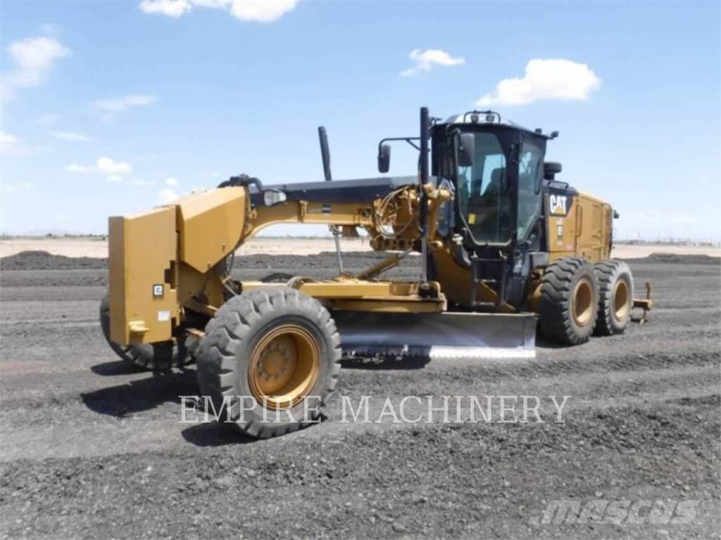 CAT 12M3 TR Vejhøvle / Gradere