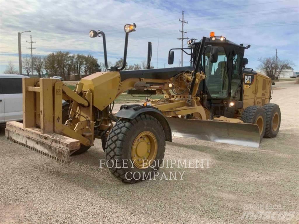 CAT 12M3AW Vejhøvle / Gradere