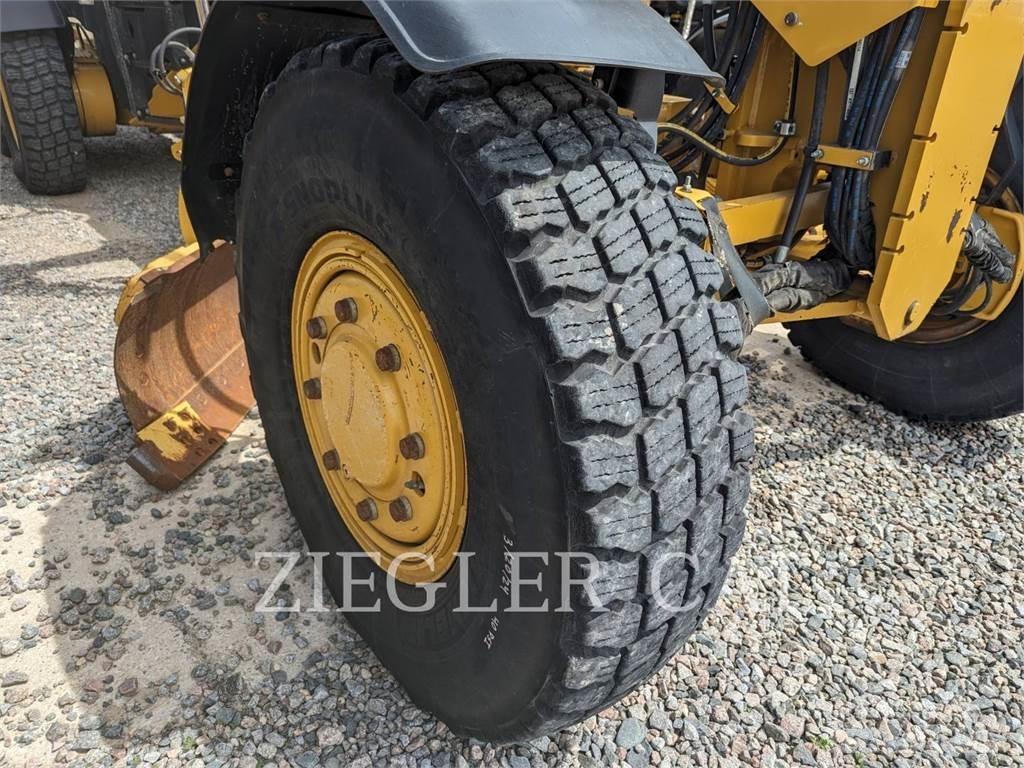 CAT 12M3AWD Vejhøvle / Gradere