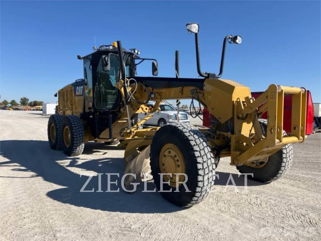 CAT 12M3AWD Vejhøvle / Gradere