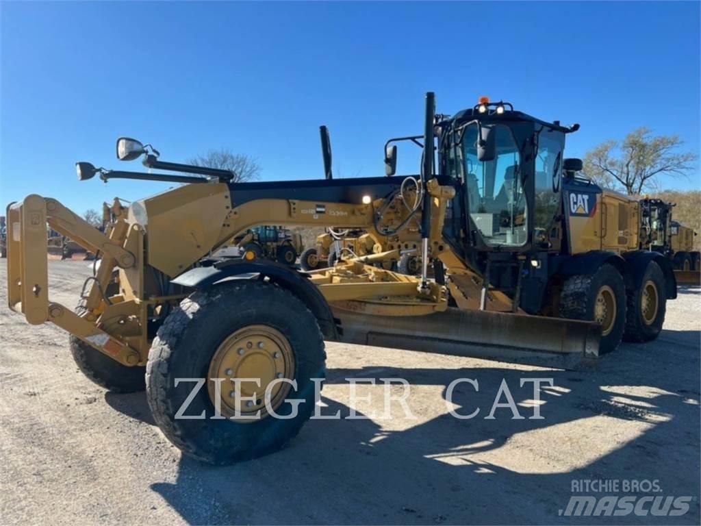 CAT 12M3AWD Vejhøvle / Gradere
