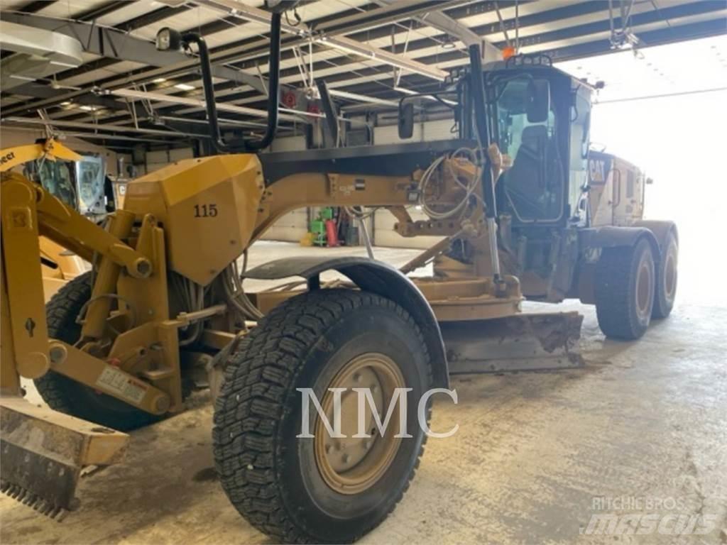 CAT 12M3AWD Vejhøvle / Gradere