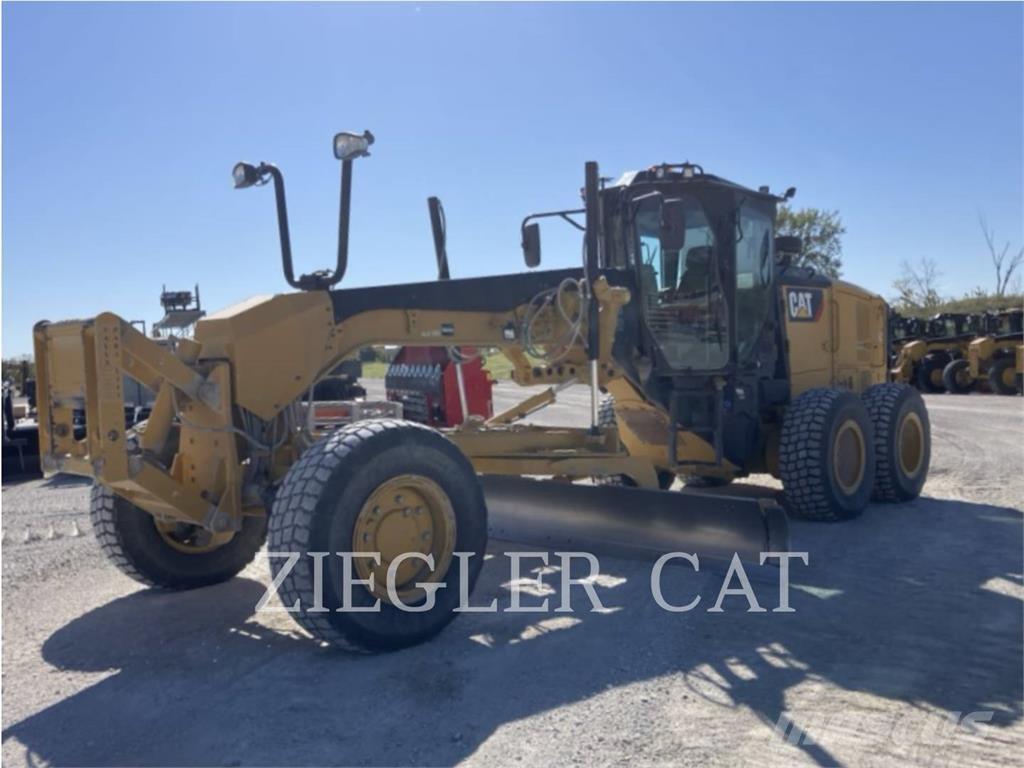 CAT 12M3AWD Vejhøvle / Gradere