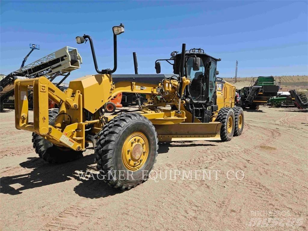 CAT 12M3AWD Vejhøvle / Gradere
