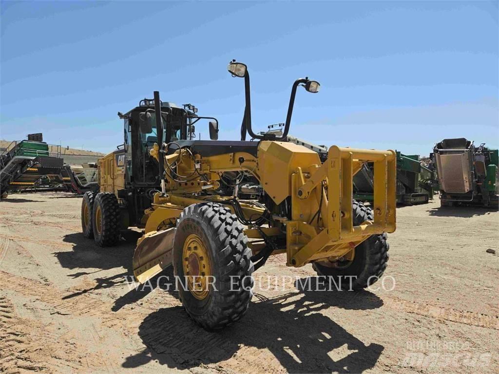 CAT 12M3AWD Vejhøvle / Gradere