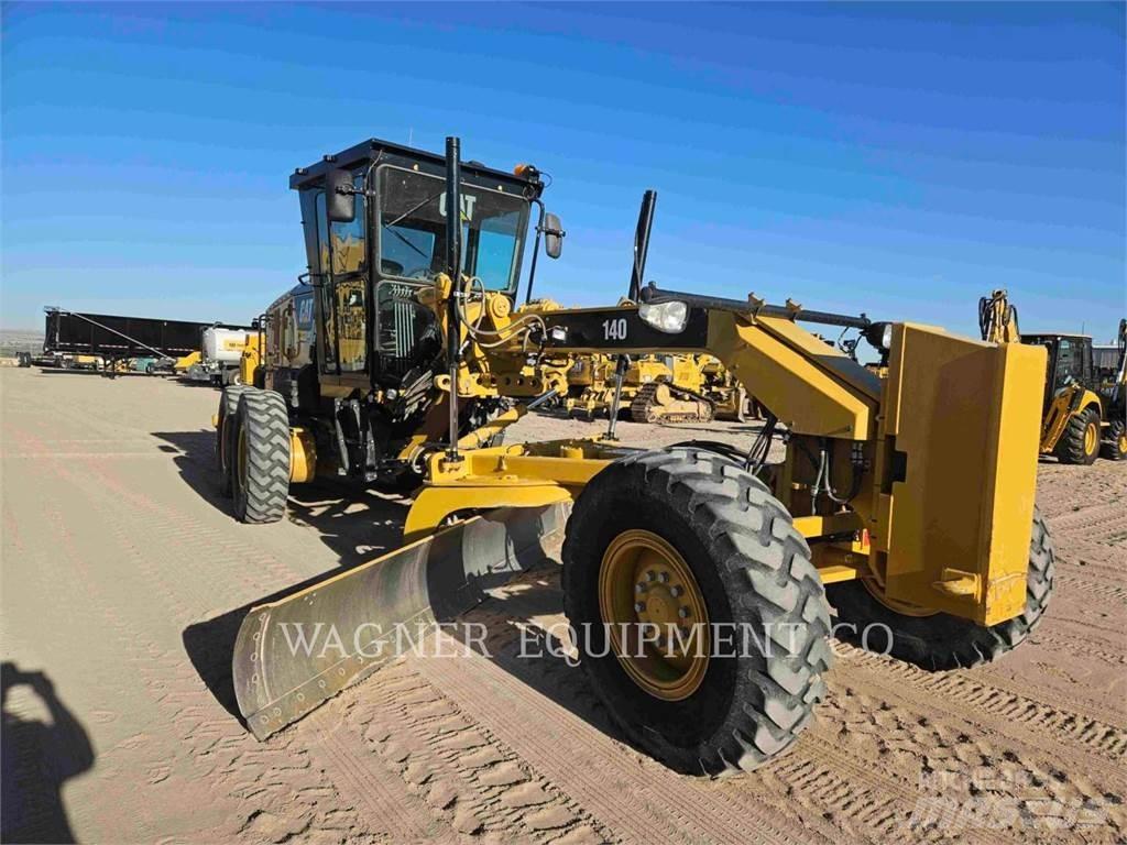 CAT 140 Vejhøvle / Gradere