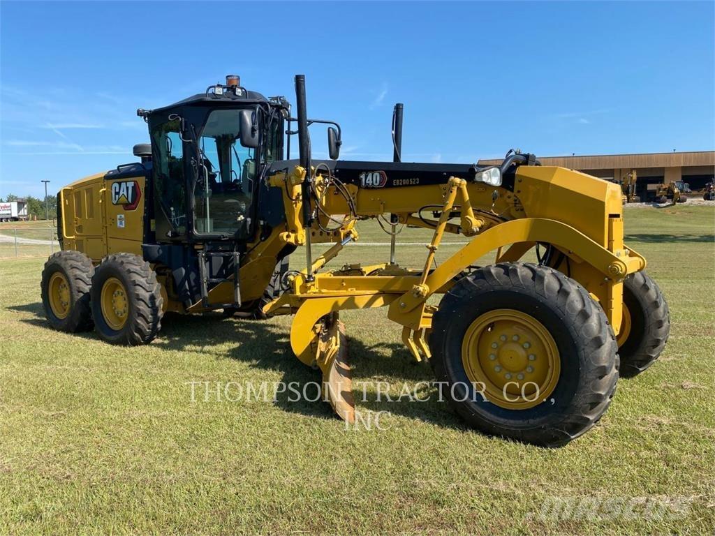 CAT 140 Vejhøvle / Gradere