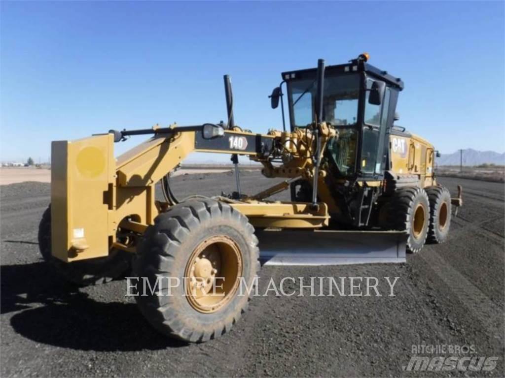 CAT 140-13 Vejhøvle / Gradere