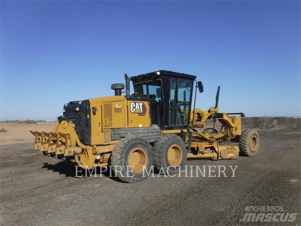 CAT 140-13 Vejhøvle / Gradere