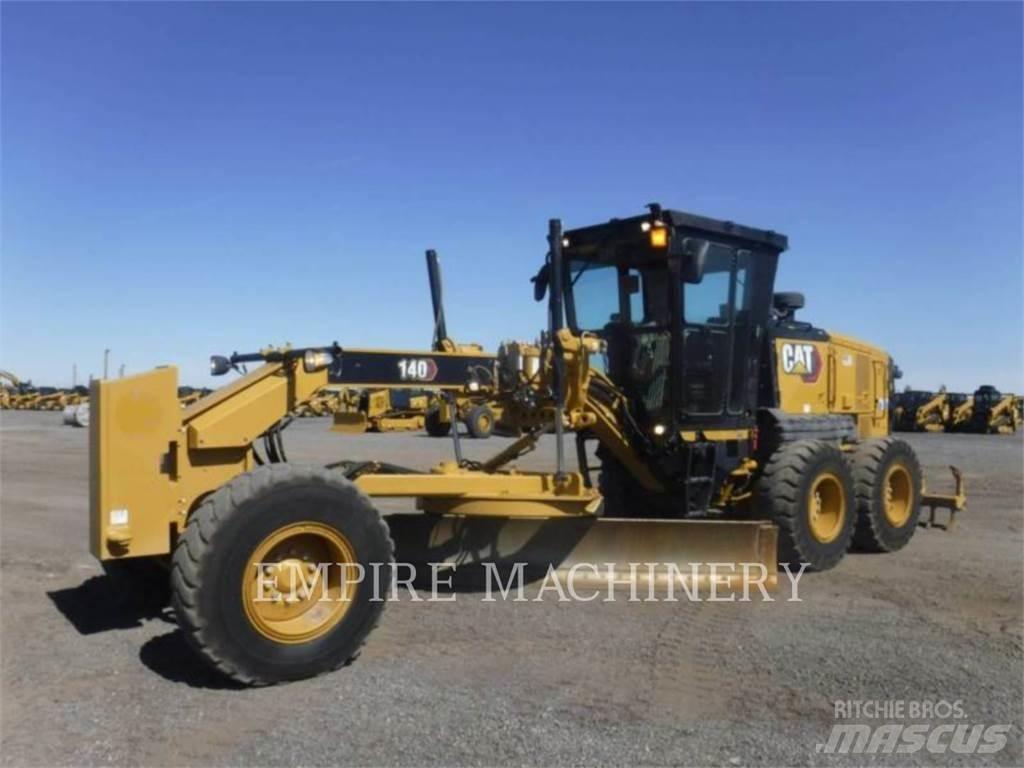 CAT 140-13 Vejhøvle / Gradere