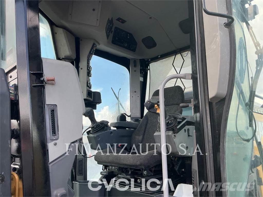 CAT 140-15 Vejhøvle / Gradere