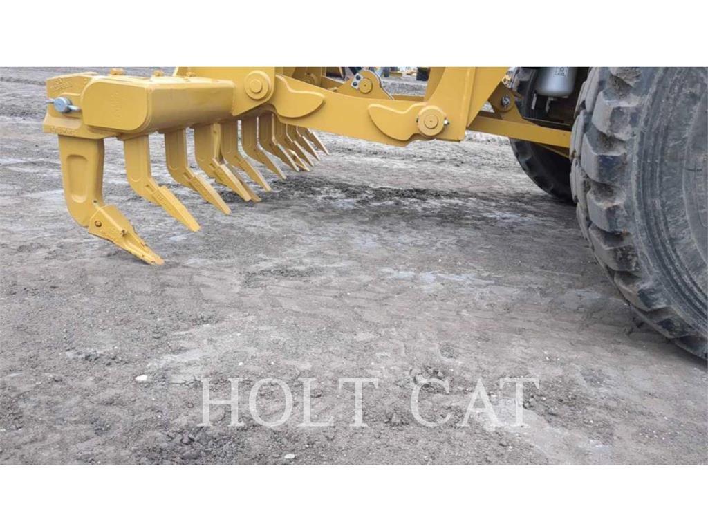 CAT 140 AWD Vejhøvle / Gradere
