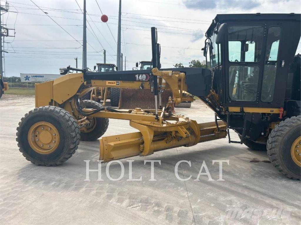 CAT 140 AWD Vejhøvle / Gradere