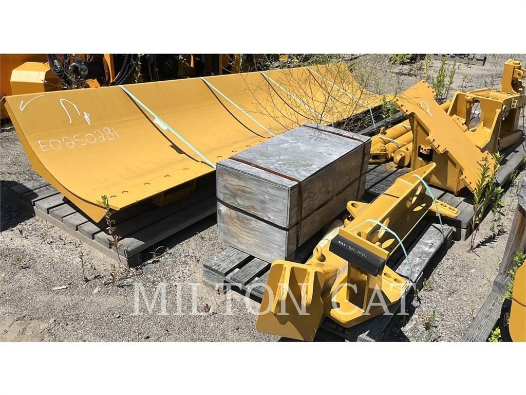 CAT 140 MASTLESS WING Sneslynger