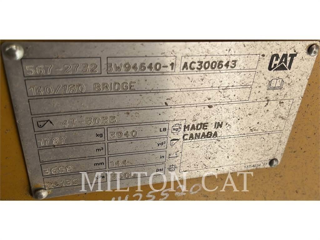 CAT 140 MASTLESS WING Sneslynger