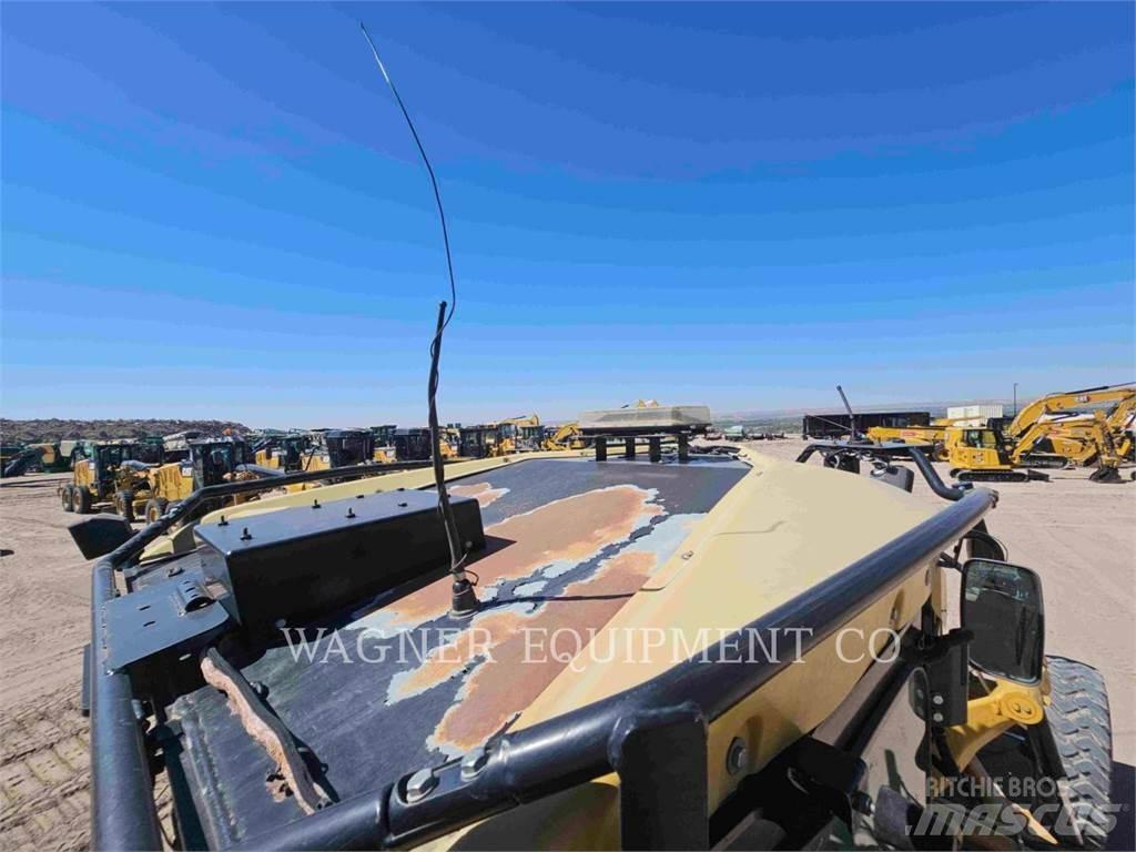 CAT 140M Vejhøvle / Gradere