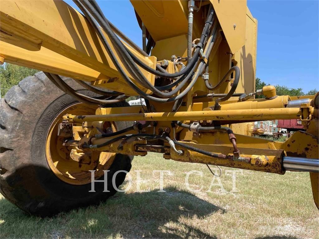 CAT 140M Vejhøvle / Gradere
