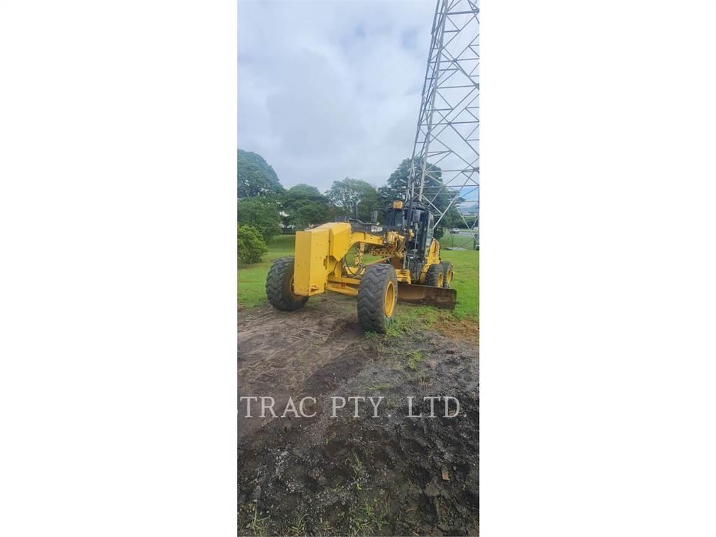 CAT 140M Vejhøvle / Gradere