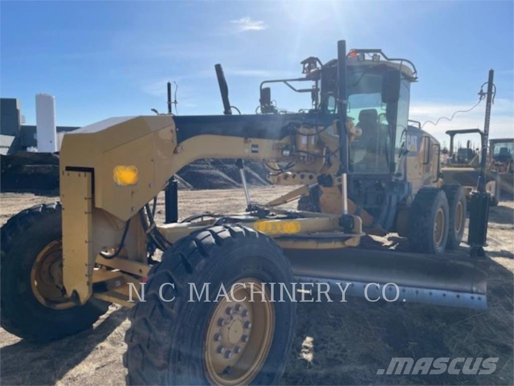 CAT 140M Vejhøvle / Gradere