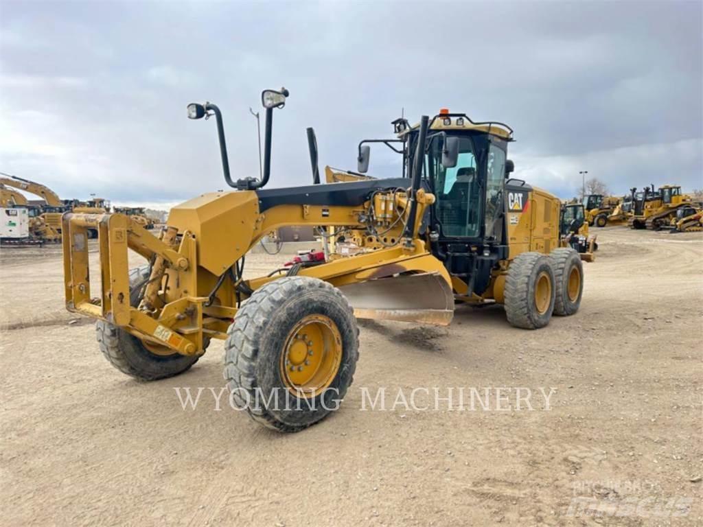 CAT 140M 2 Vejhøvle / Gradere