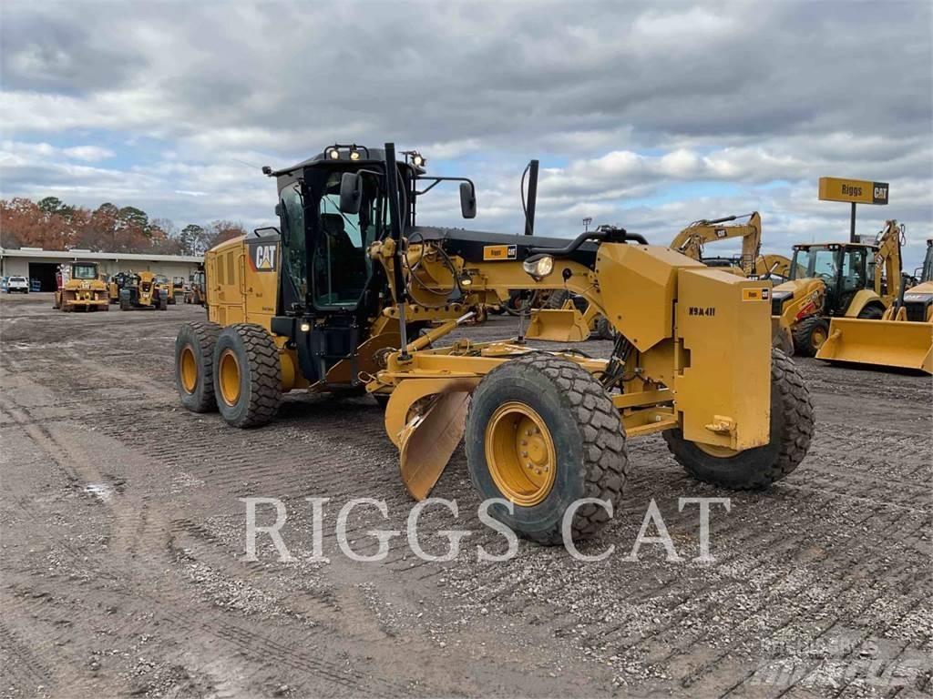 CAT 140M LC17 Vejhøvle / Gradere