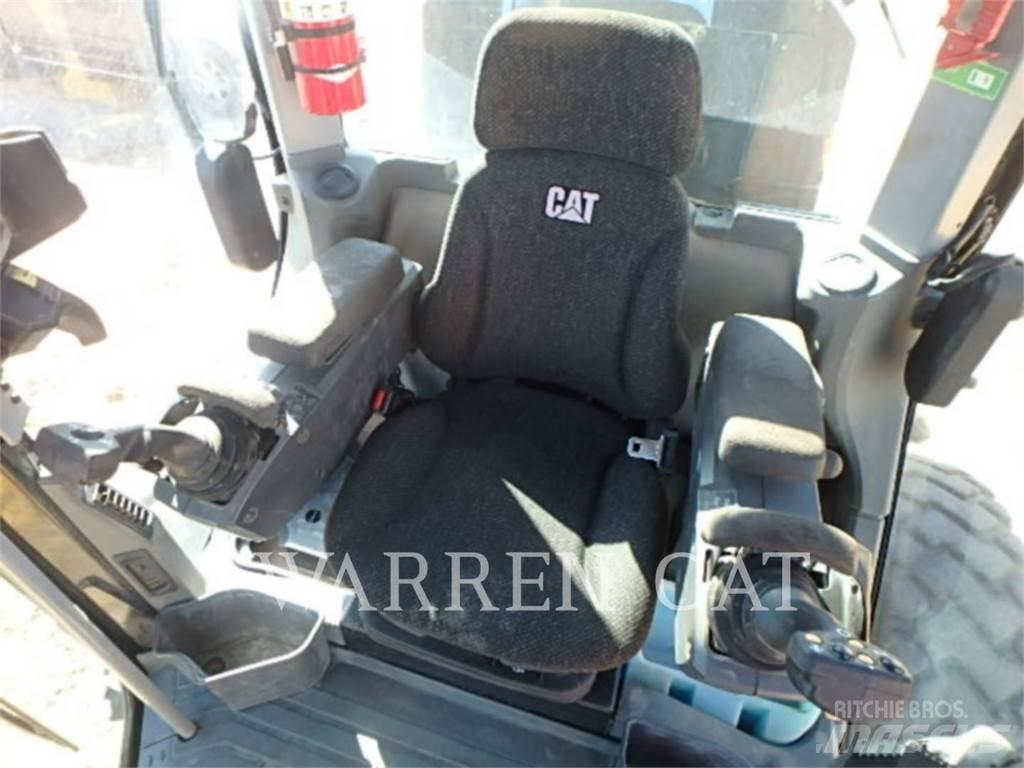 CAT 140M3 Vejhøvle / Gradere
