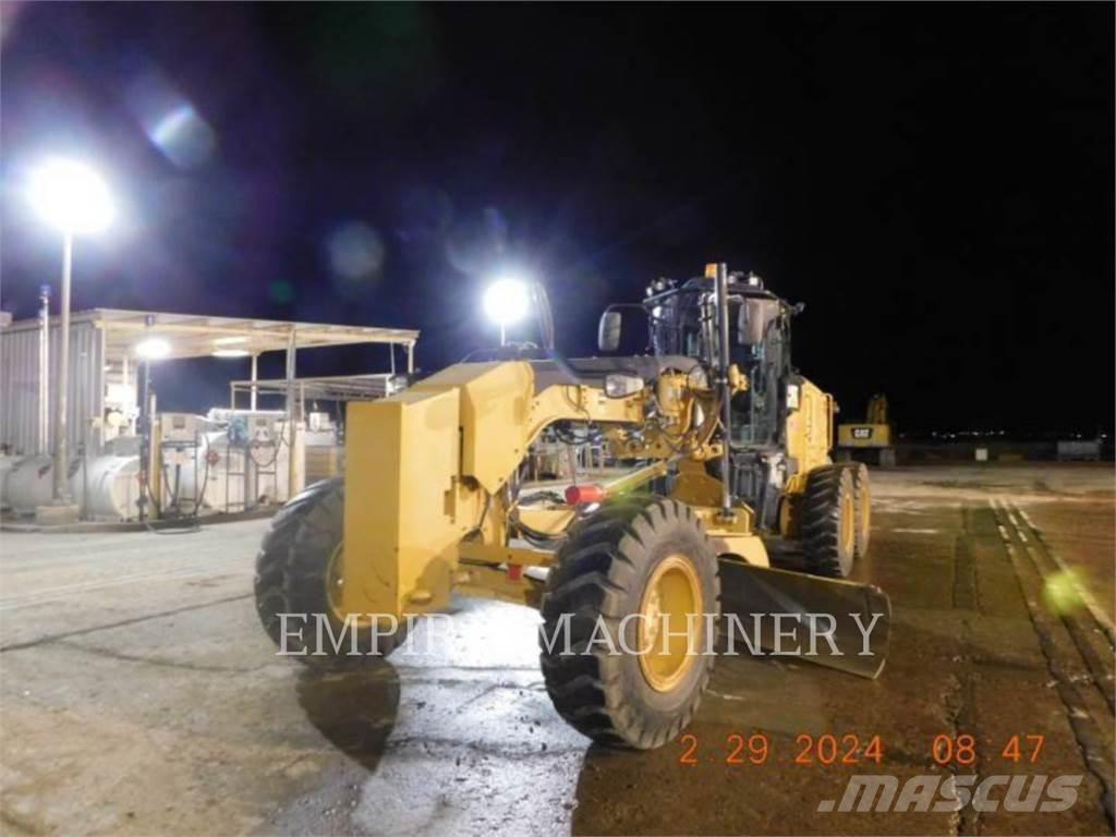 CAT 140M3 TE Vejhøvle / Gradere