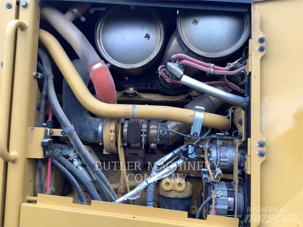 CAT 140M3AWDB Vejhøvle / Gradere
