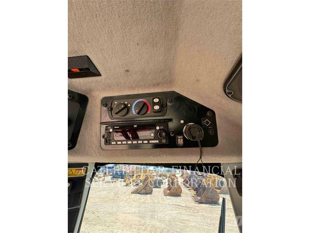 CAT 150-15 Vejhøvle / Gradere