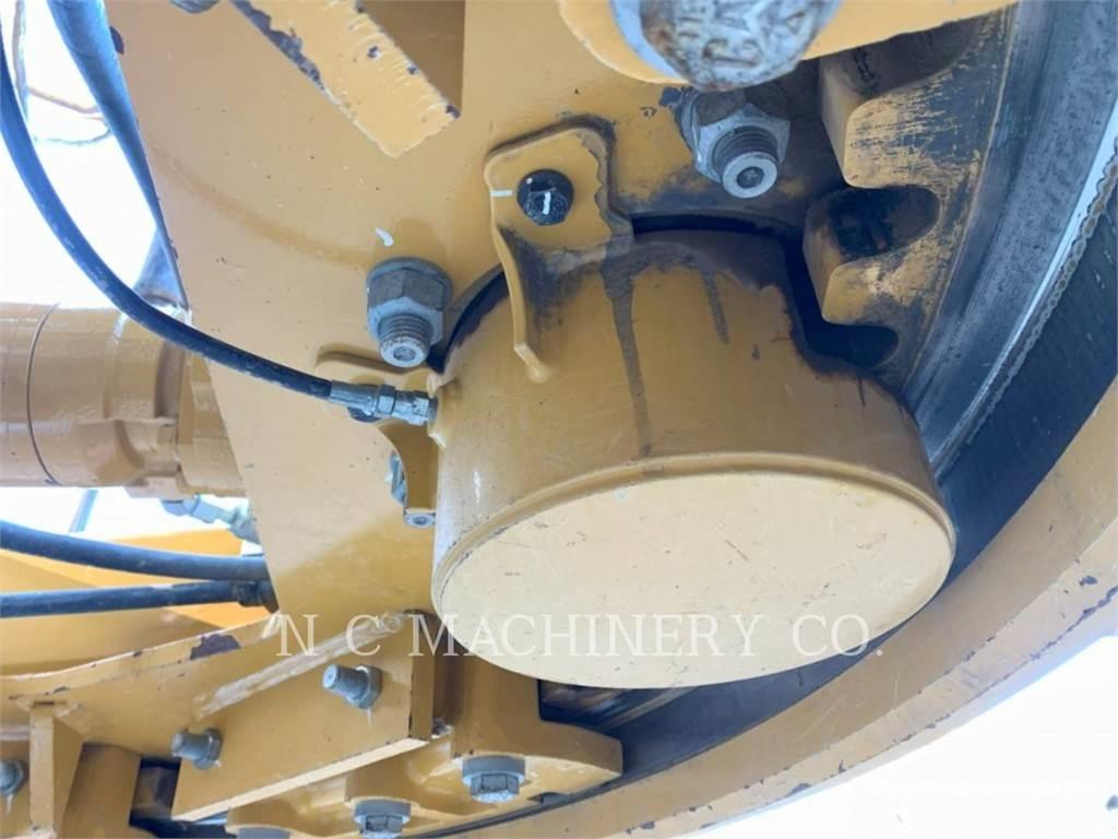 CAT 150-15AWD Vejhøvle / Gradere