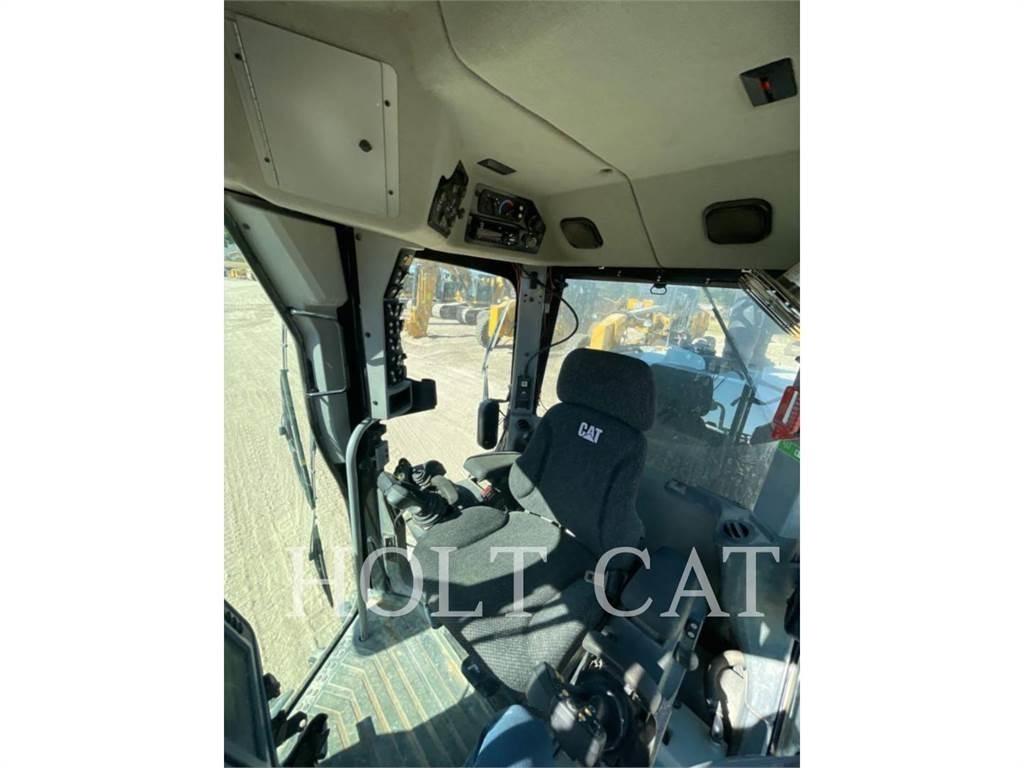 CAT 160M3 Vejhøvle / Gradere