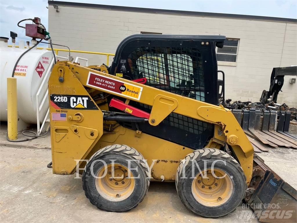 CAT 226D Minilæsser - skridstyret