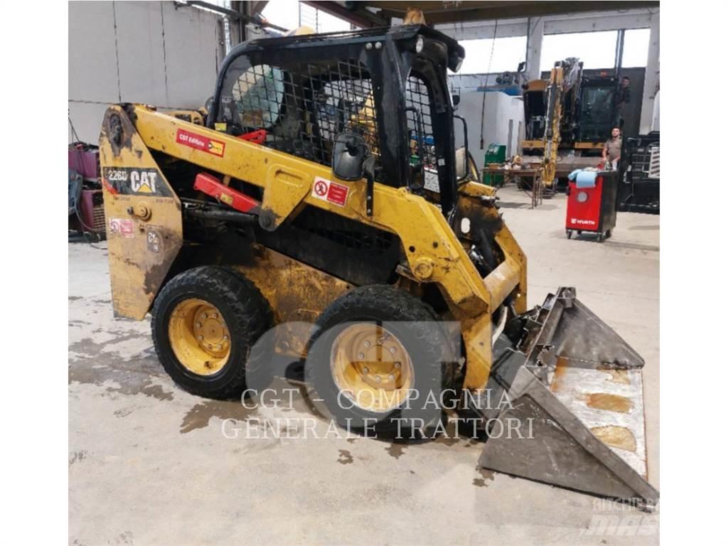 CAT 226D Minilæsser - skridstyret