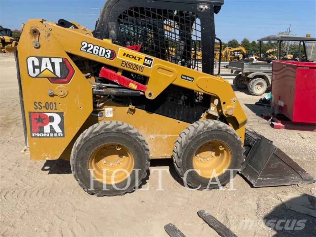 CAT 226D Minilæsser - skridstyret