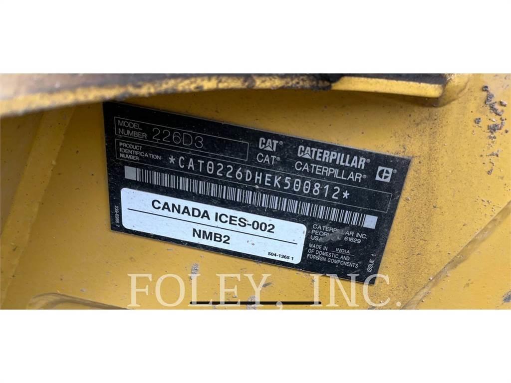 CAT 226D3 Minilæsser - skridstyret
