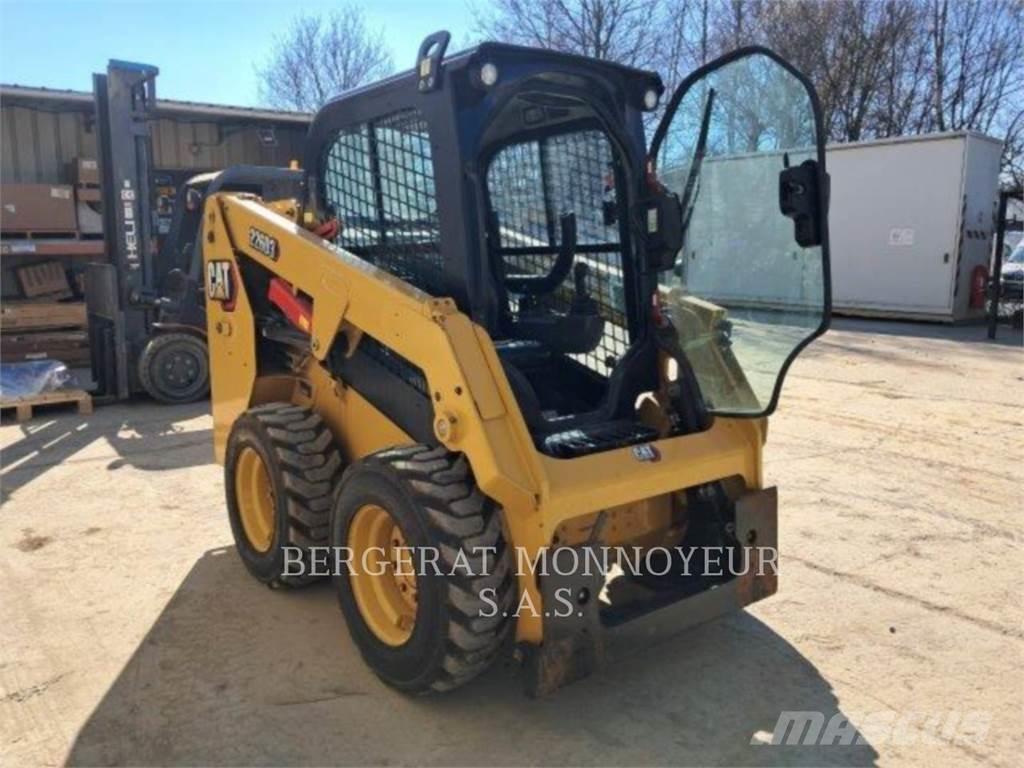 CAT 226D3 Minilæsser - skridstyret