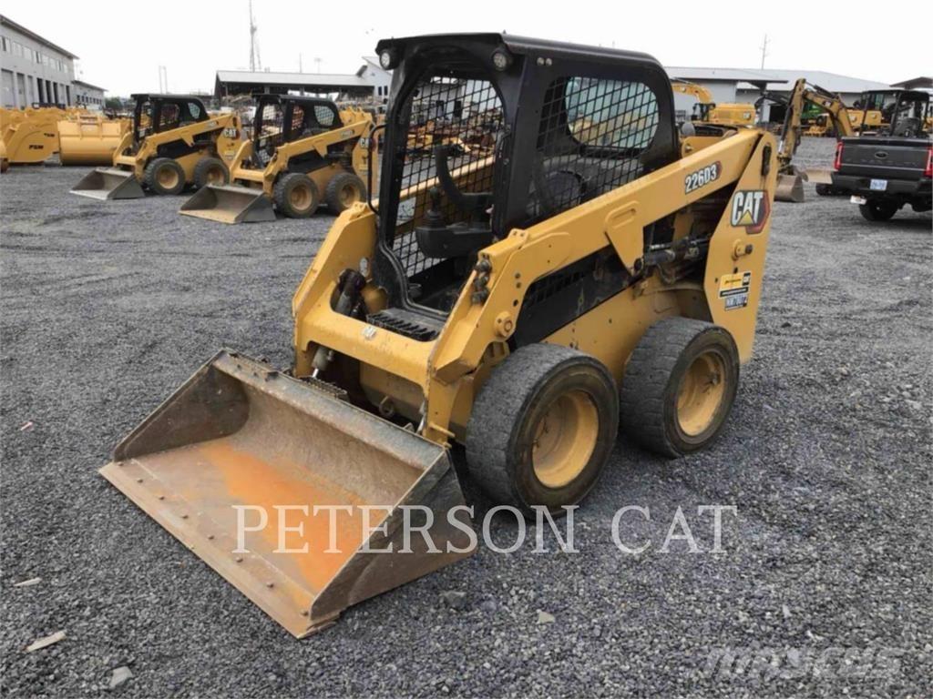 CAT 226D3 Minilæsser - skridstyret