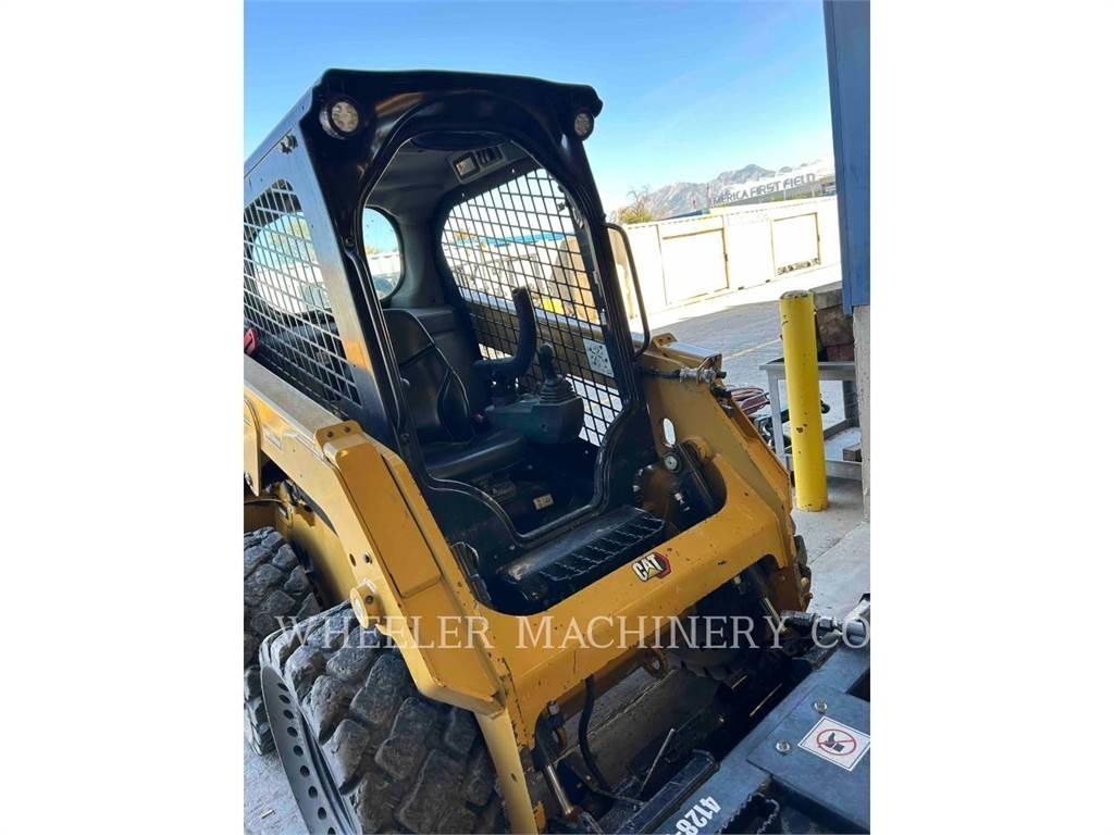 CAT 226D3 C1H2 Minilæsser - skridstyret