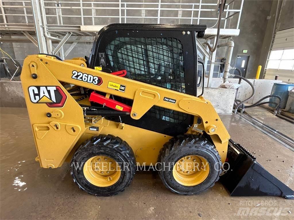 CAT 226D3 C3H2 Minilæsser - skridstyret