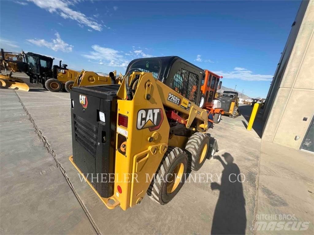 CAT 226D3 C3H2 Minilæsser - skridstyret