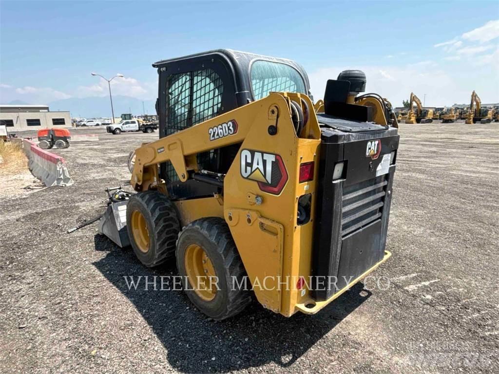 CAT 226D3 C3H2 Minilæsser - skridstyret