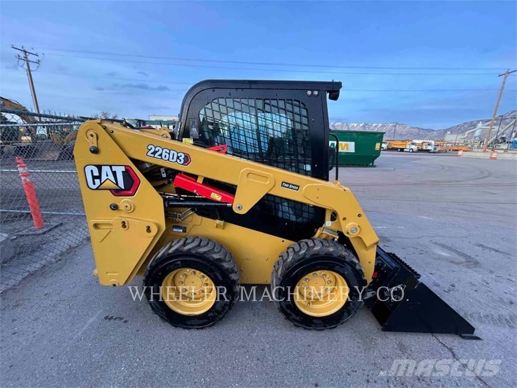CAT 226D3 C3H2 Minilæsser - skridstyret