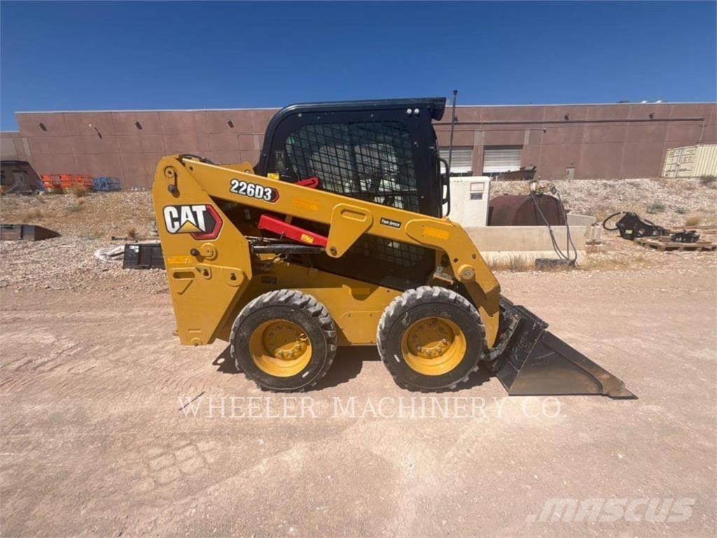 CAT 226D3 C3H2 Minilæsser - skridstyret