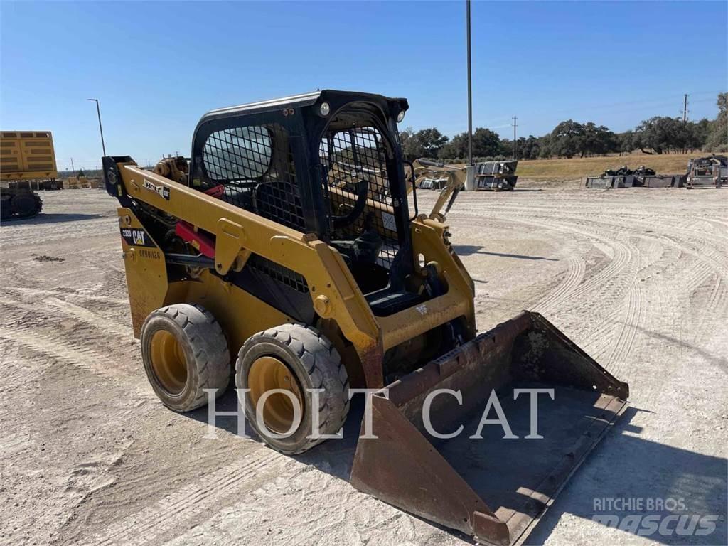 CAT 232D Minilæsser - skridstyret
