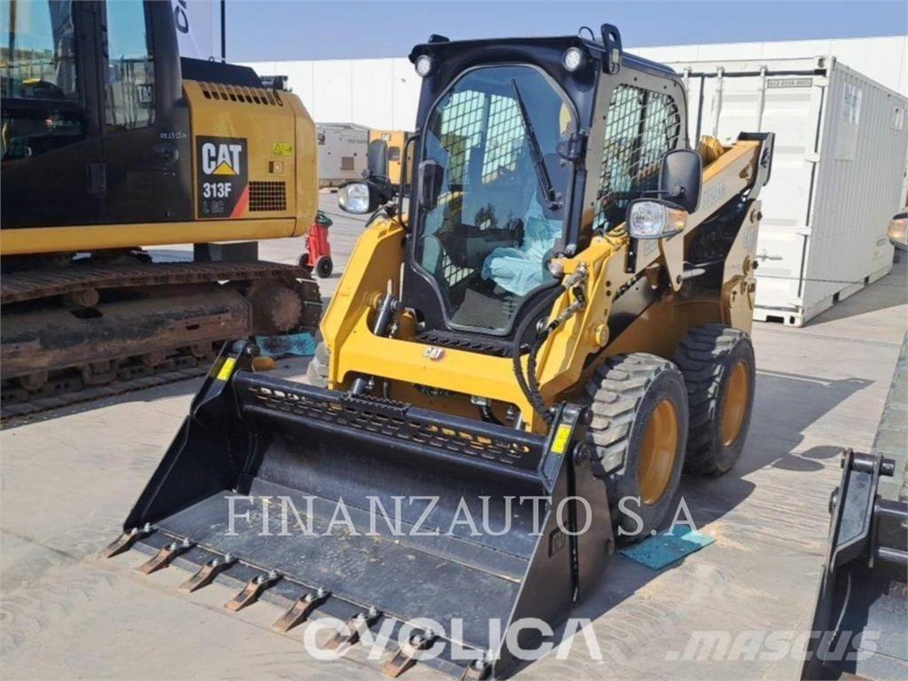 CAT 232D3 Minilæsser - skridstyret
