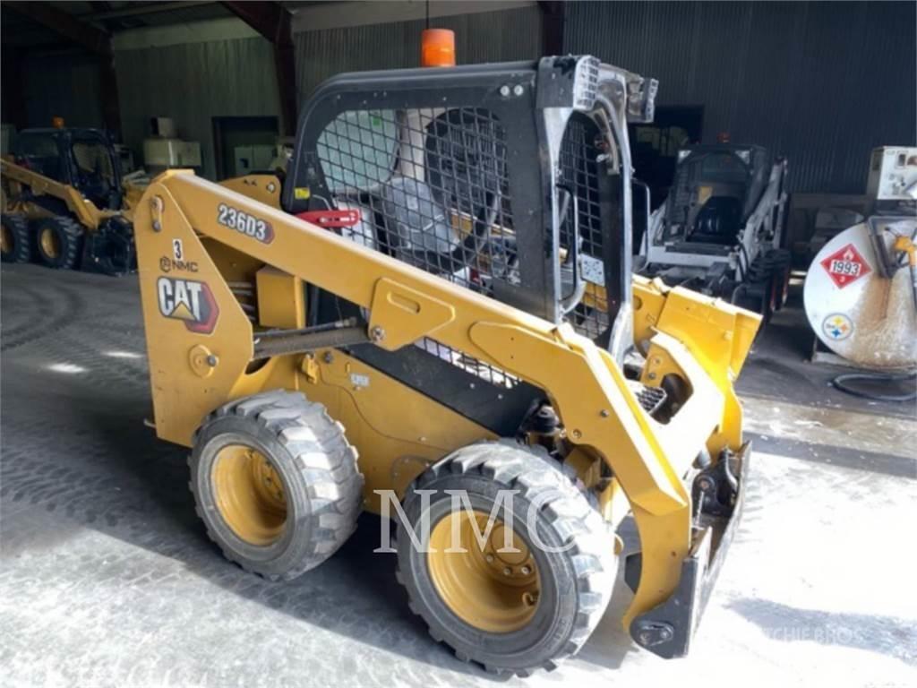 CAT 236D Minilæsser - skridstyret