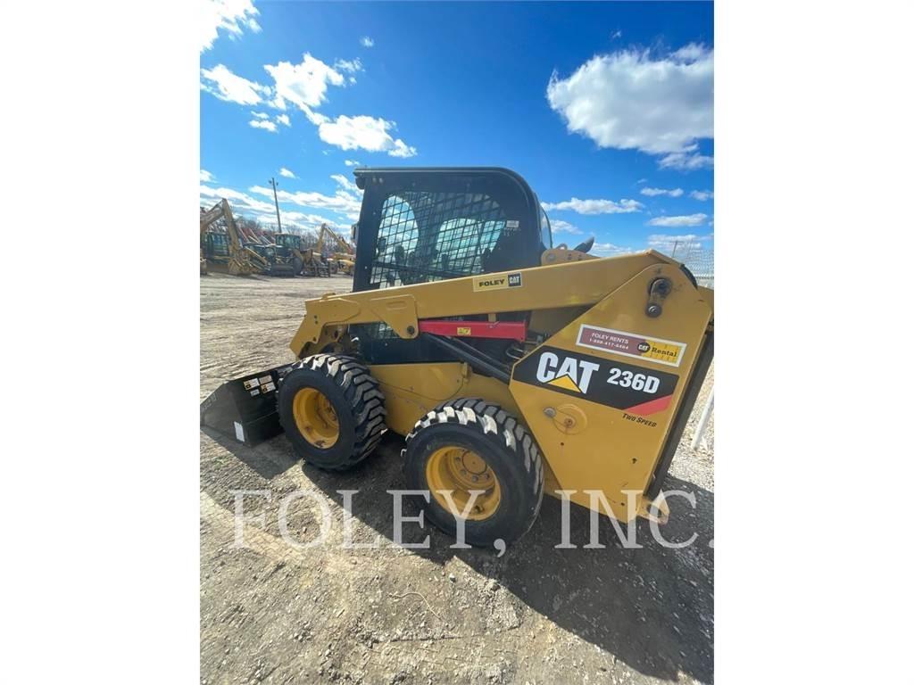 CAT 236D Minilæsser - skridstyret