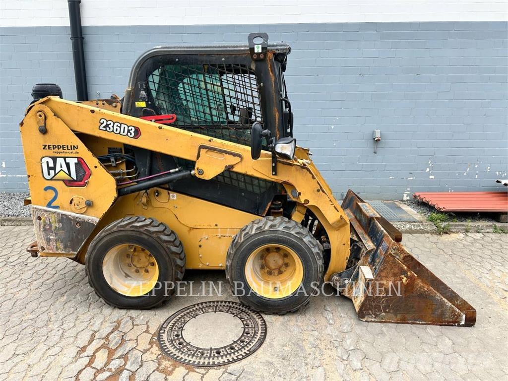 CAT 236D Minilæsser - skridstyret