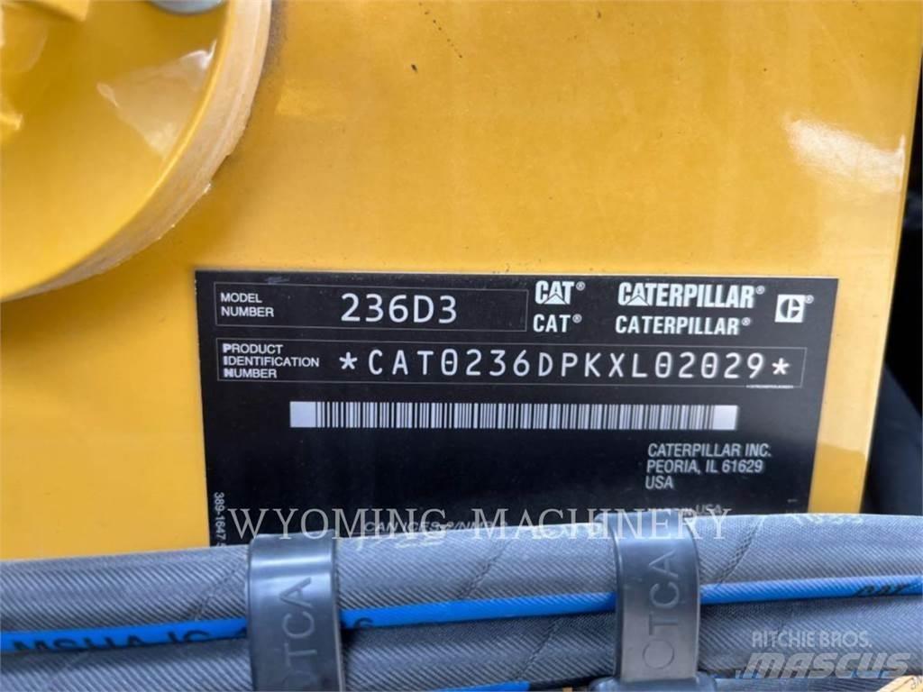 CAT 236D3 Minilæsser - skridstyret
