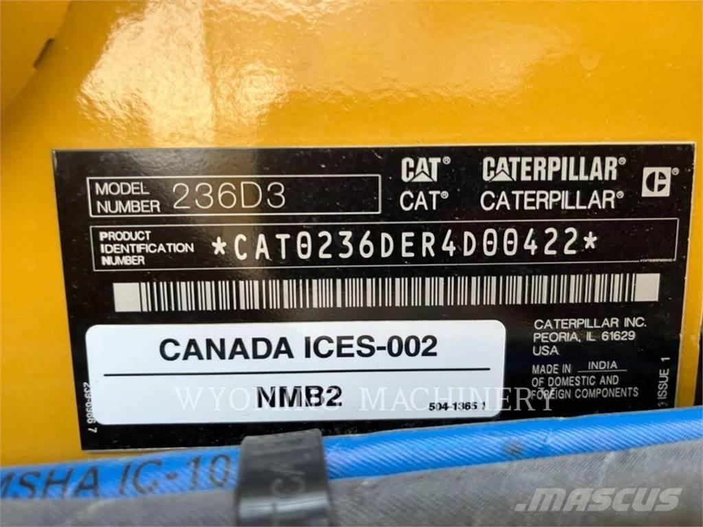 CAT 236D3 Minilæsser - skridstyret